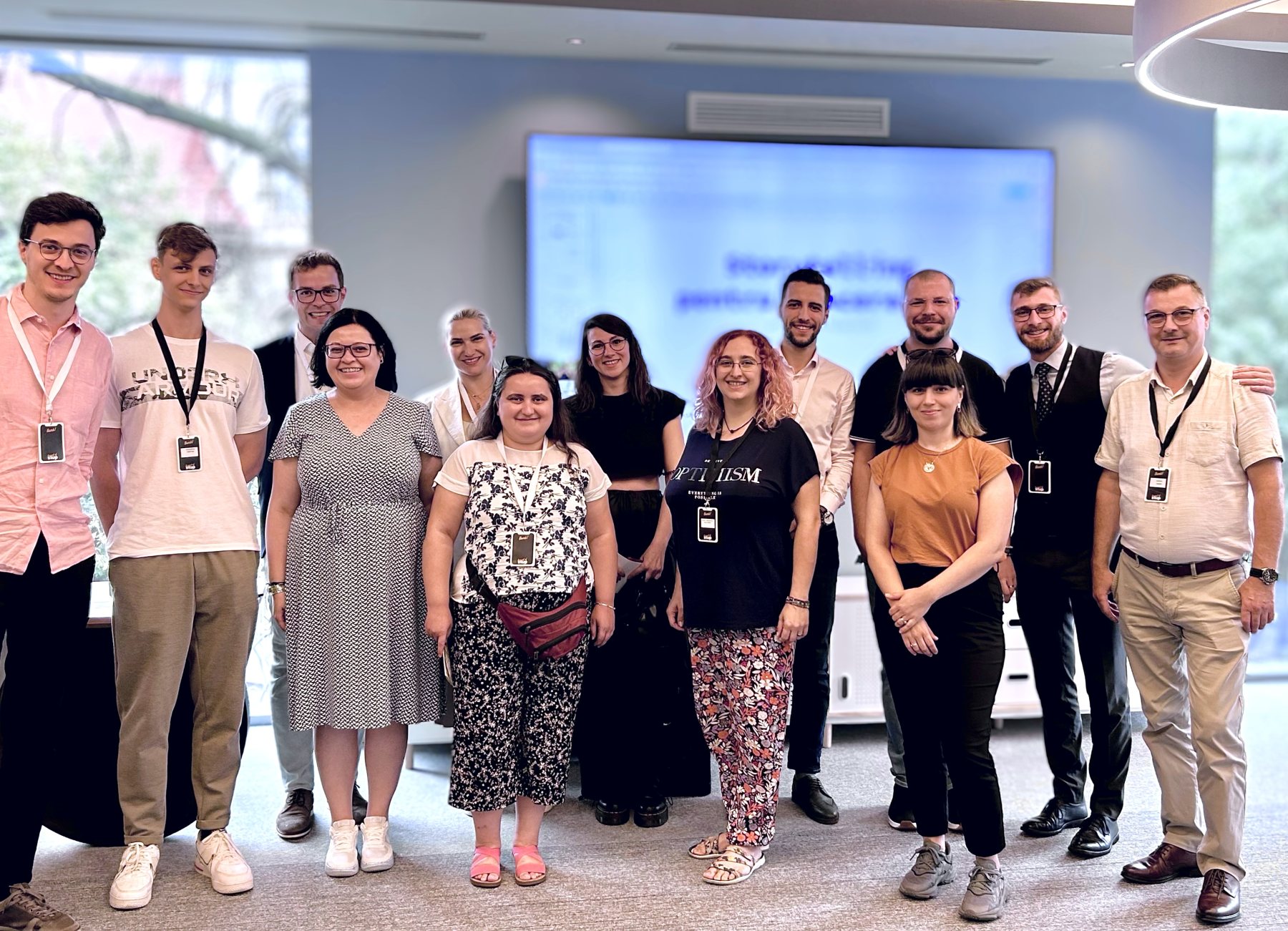 Grup de participanți la o formare Simply Be!